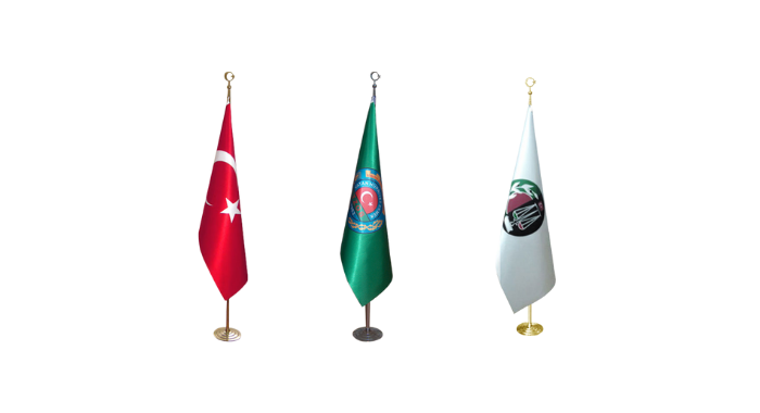 İz Bayrak Makam Bayrağı